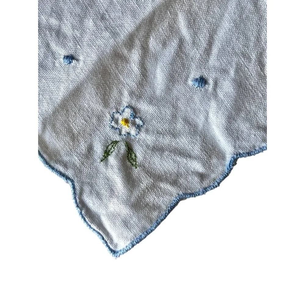 Vintage White Bun Warmer Embroidered Floral Design & Blue Scalloped Edges